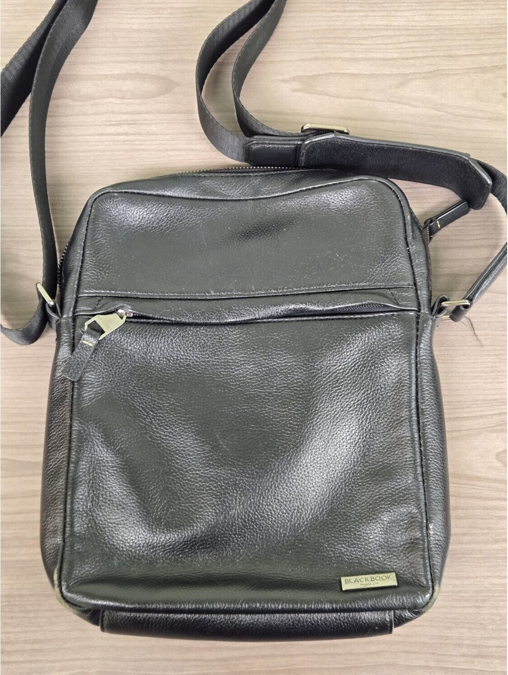 Blackbook Travel Co Black Messenger Crossbody Shoulder Bag Travel Organizer
